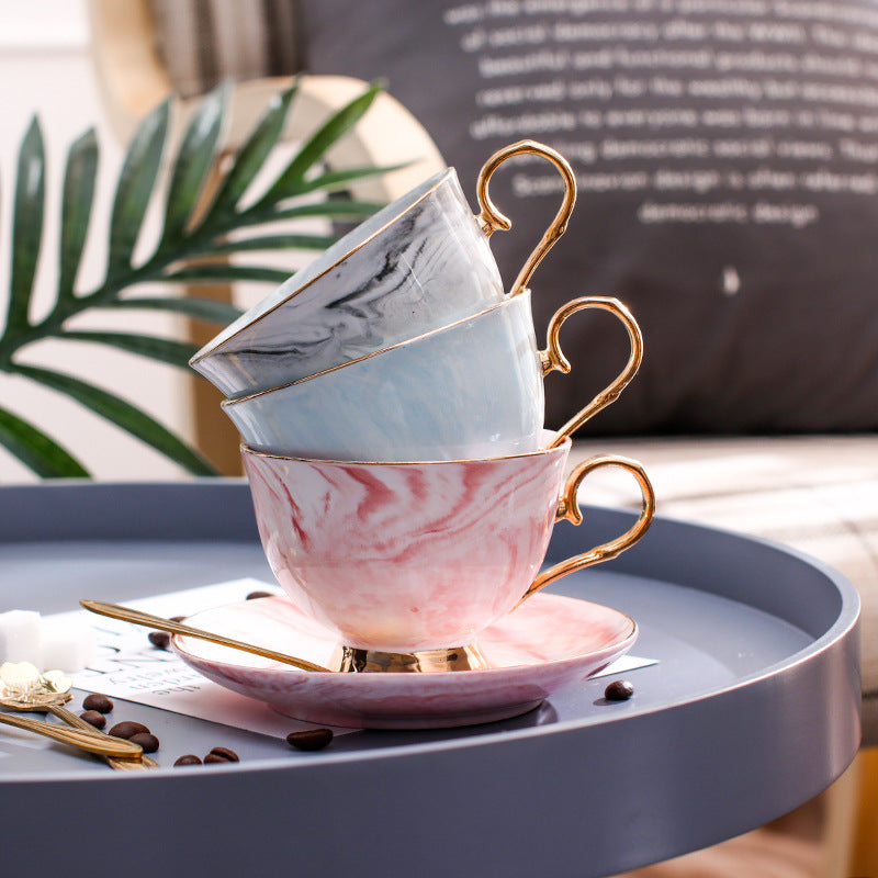 Elegant Coffee Cups & Saucers