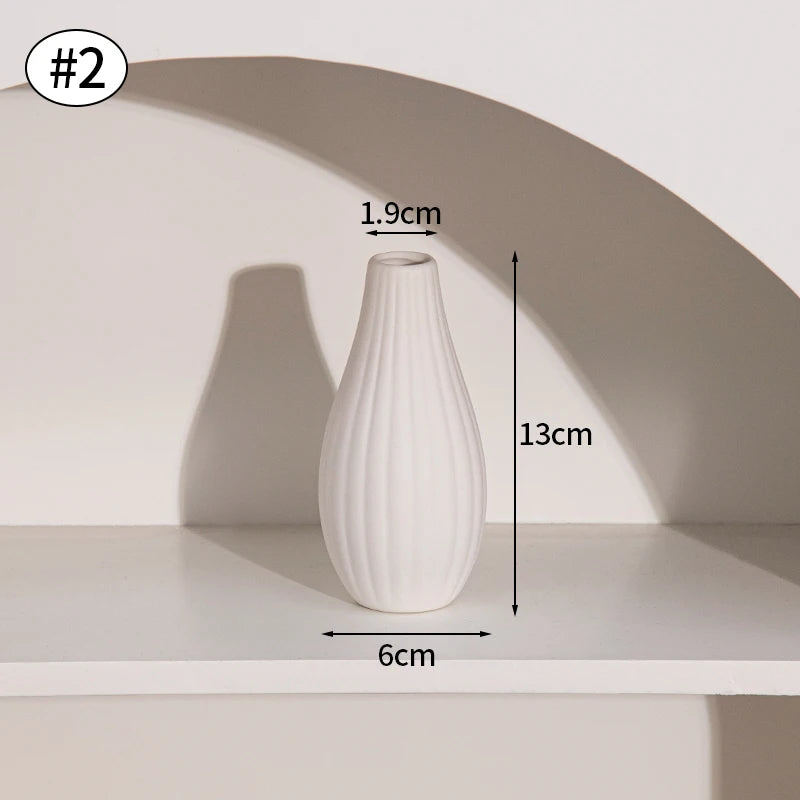 Retro Ceramic Flower Vase – Aesthetic Table Décor for Home & Wedding Gifts