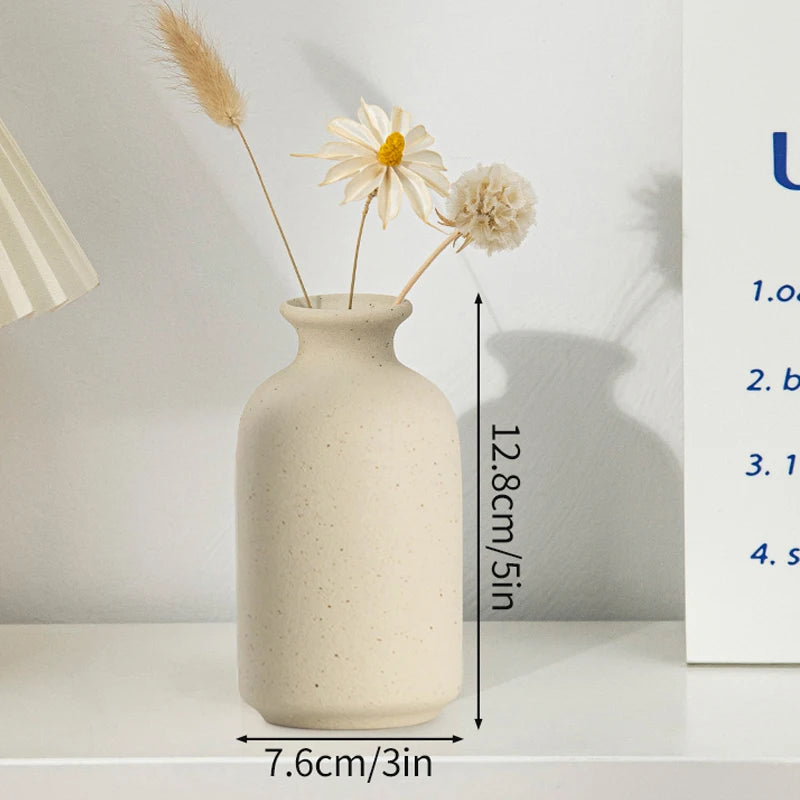 Retro Ceramic Flower Vase – Aesthetic Table Décor for Home & Wedding Gifts