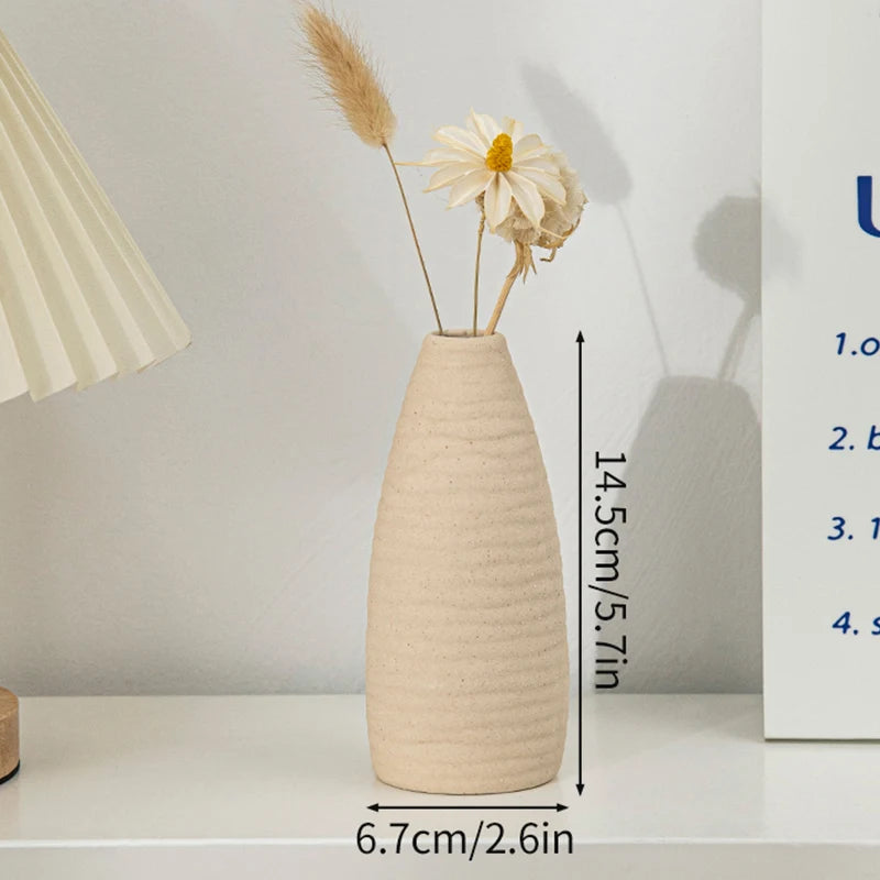 Retro Ceramic Flower Vase – Aesthetic Table Décor for Home & Wedding Gifts
